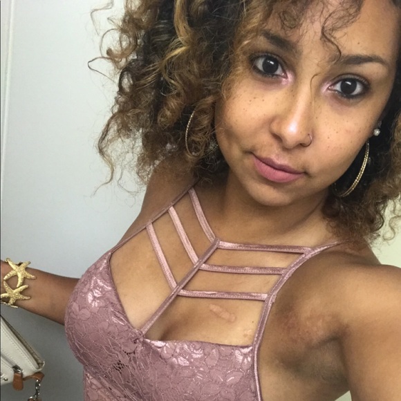 Meet your Posher, Shawntae - Picture 1 of 1